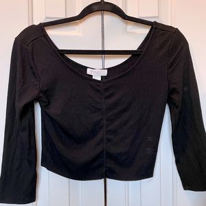 Cropped long-sleeve shirt